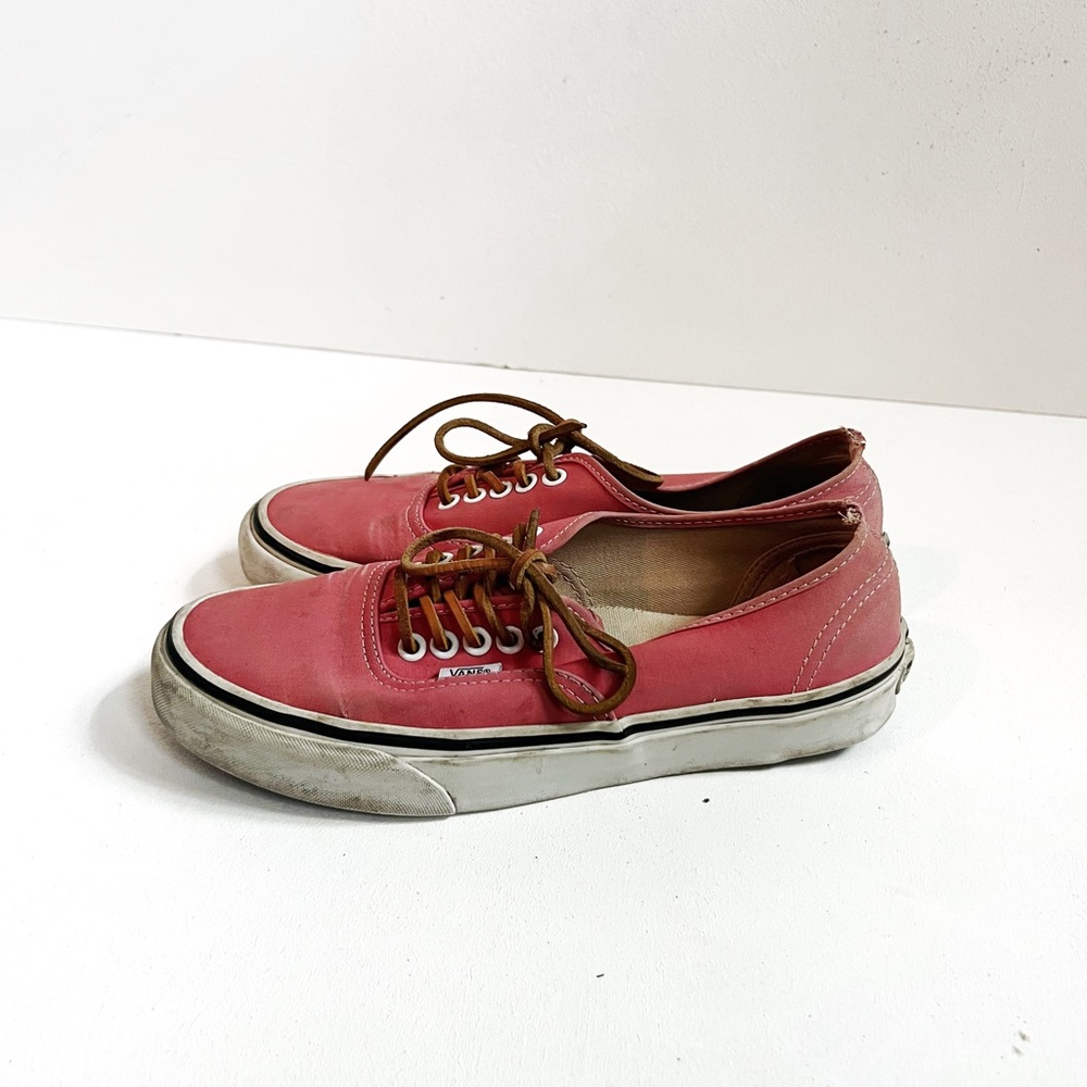 Vans | Pink Low Tops